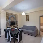 Villa Asllani Ap1